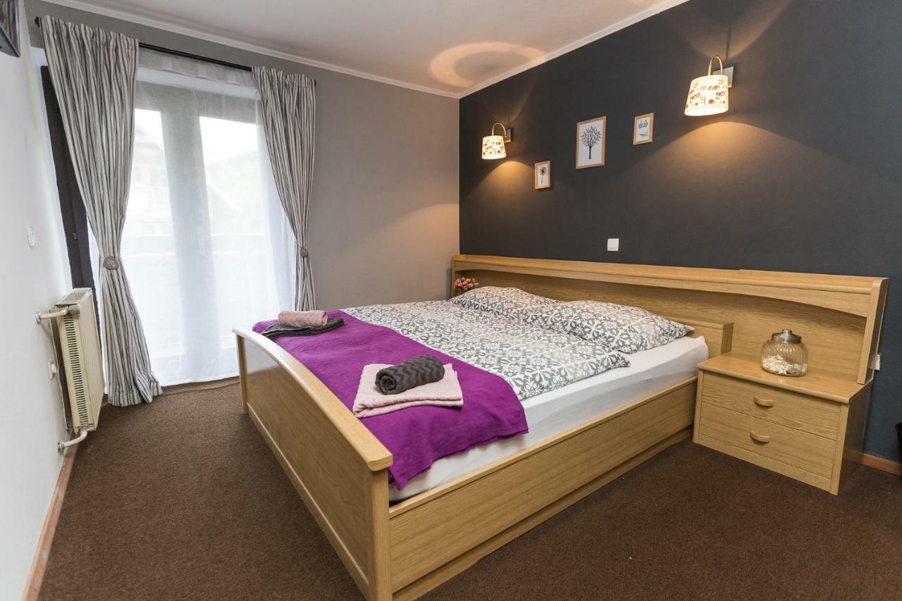 Rooms Malina Blejska Dobrava Exterior foto
