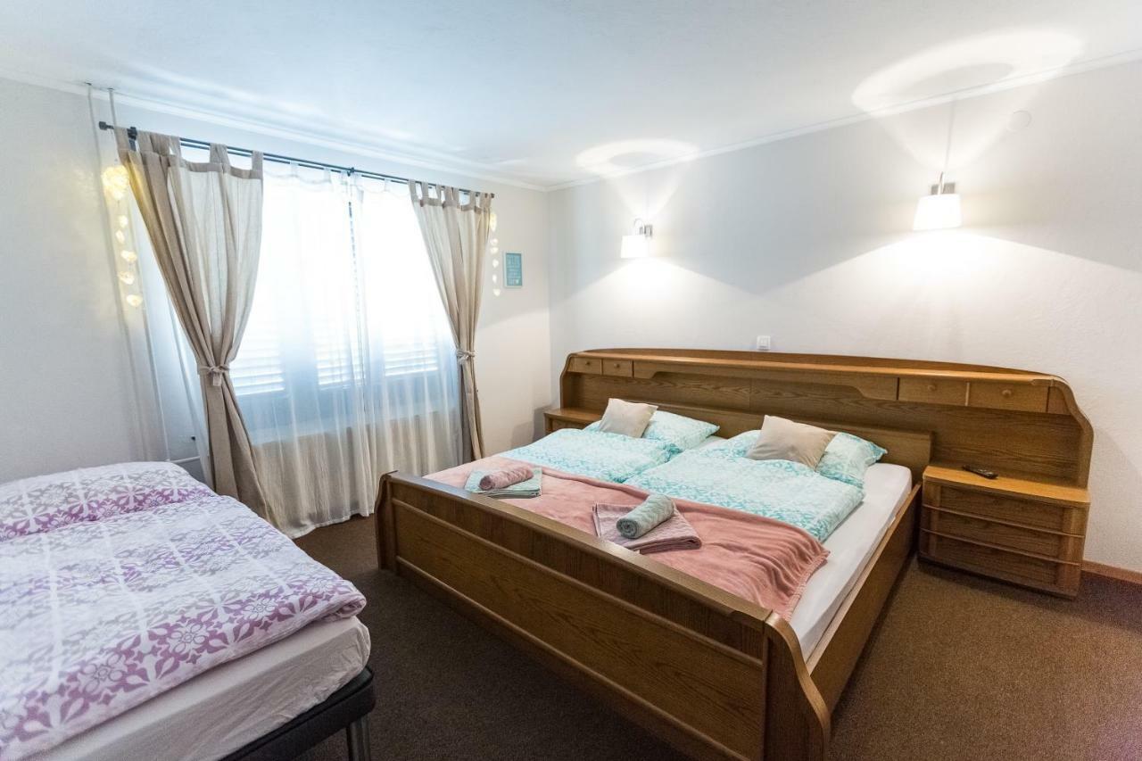 Rooms Malina Blejska Dobrava Exterior foto